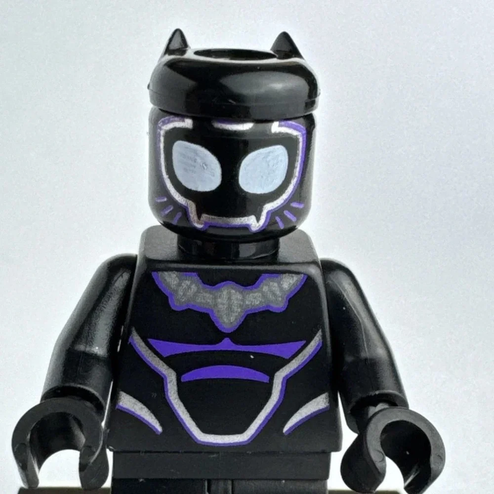 LEGO Marvel Super Heroes Black Panther Minifigure with Display Stand sh466